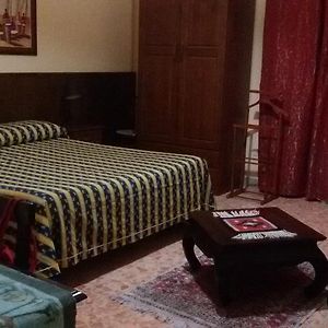 Aci B&B